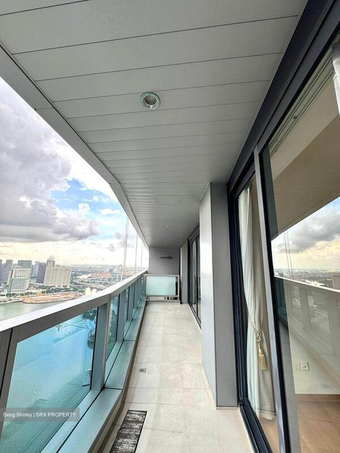 Marina Bay Residences (D1), Condominium #532224711